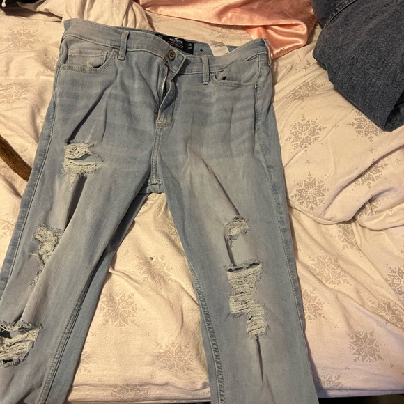 Hollister jeans - Picture 3 of 4
